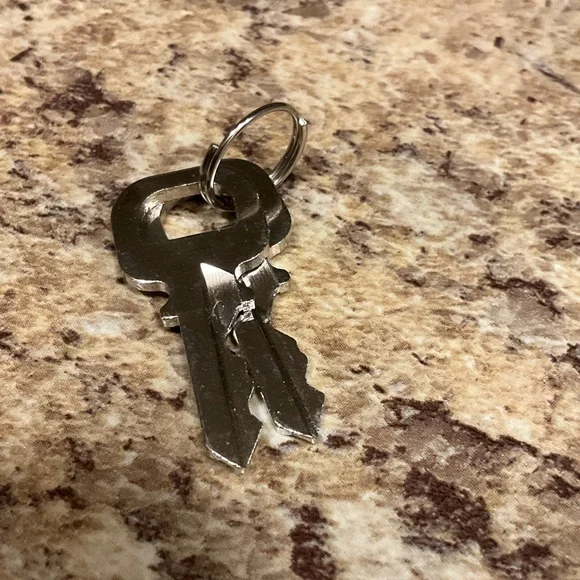 Louis Vuitton Silver Keys - Picture 2 of 2